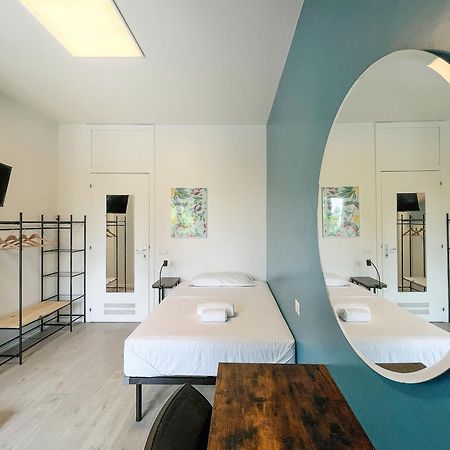 Rrrapido Colorful Rooms - Assago Dış mekan fotoğraf
